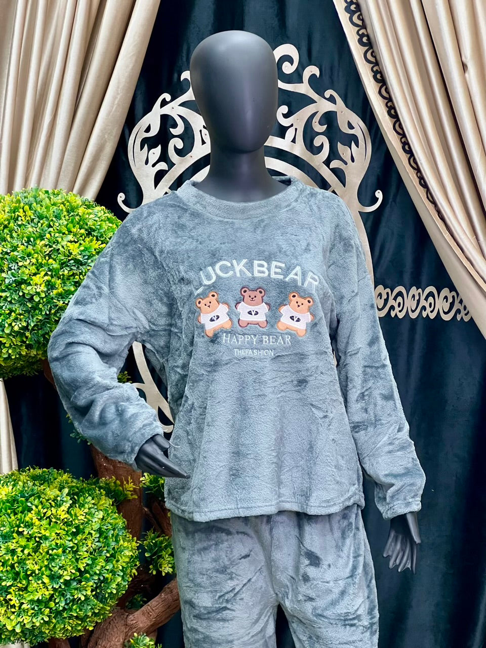 Grey Fleece Lounge Set – Ultra Soft Winter Comfort