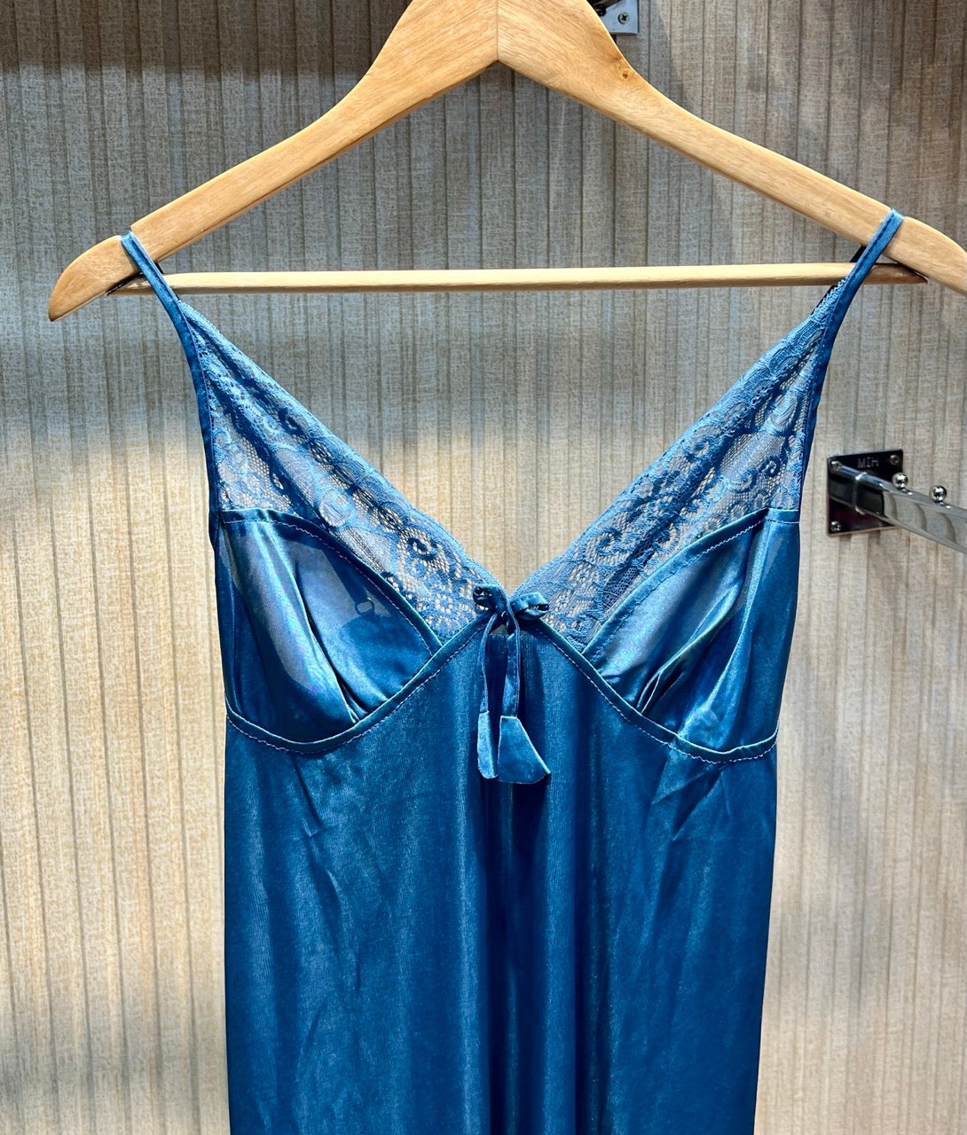 Elegant 2-Piece Silk Nighty Set – Sleeveless & Half-Sleeve Gown