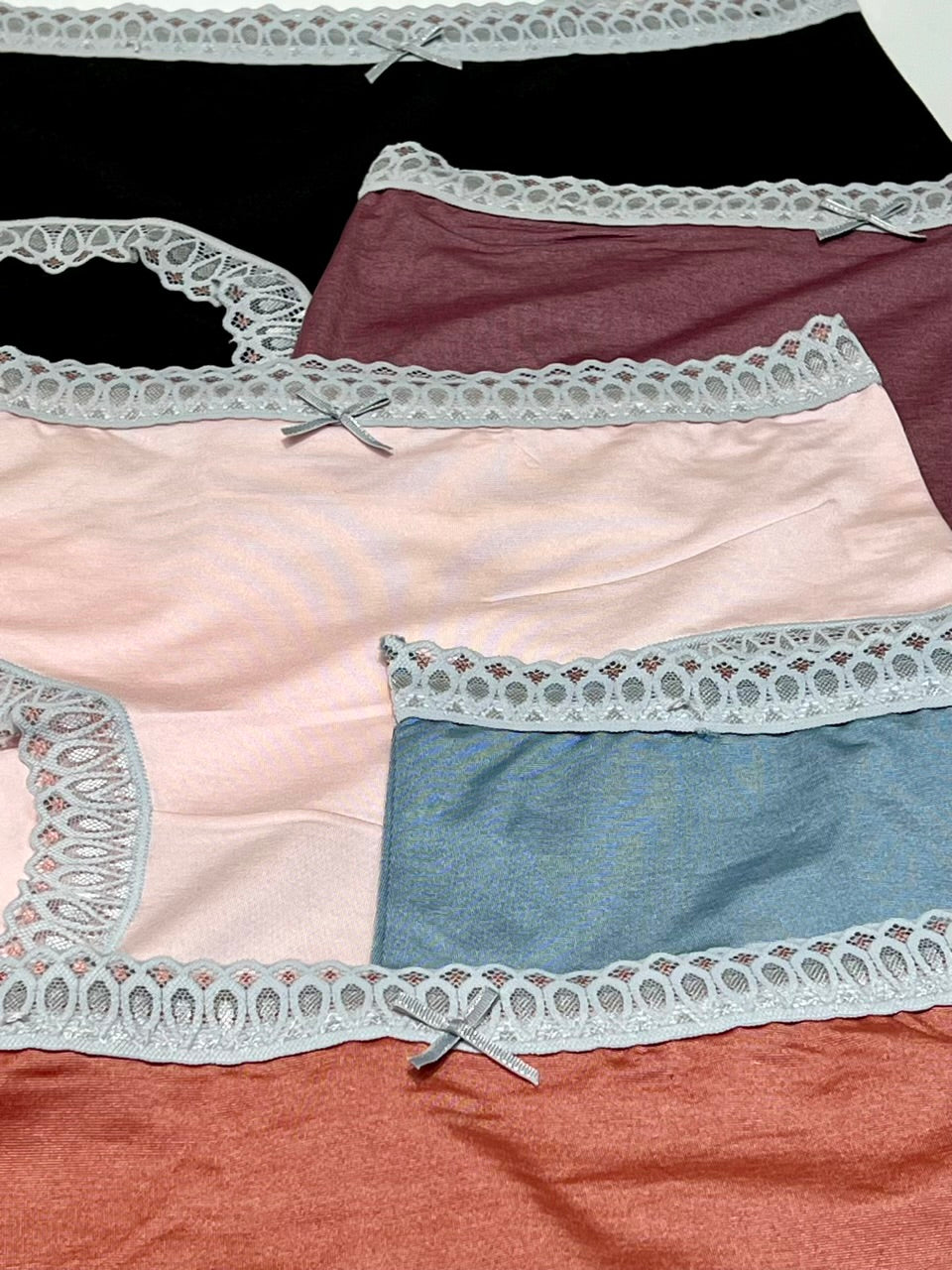 Novessa Everyday Lace-Trim Cotton Panty – Pack of Comfort