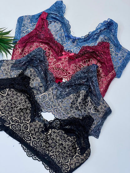 Delicate Lace Cotton Comfort Bra.