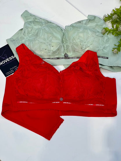 Classic Lace Comfort Soft Padded Bra –