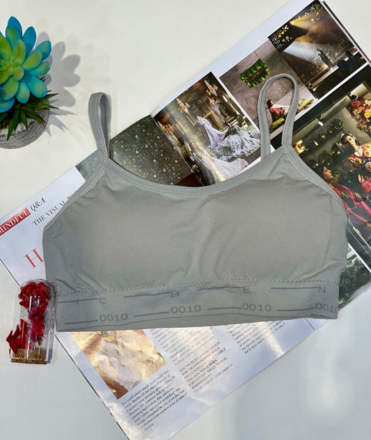 Seamless Everyday Comfort Bralette – Light & Stretchable