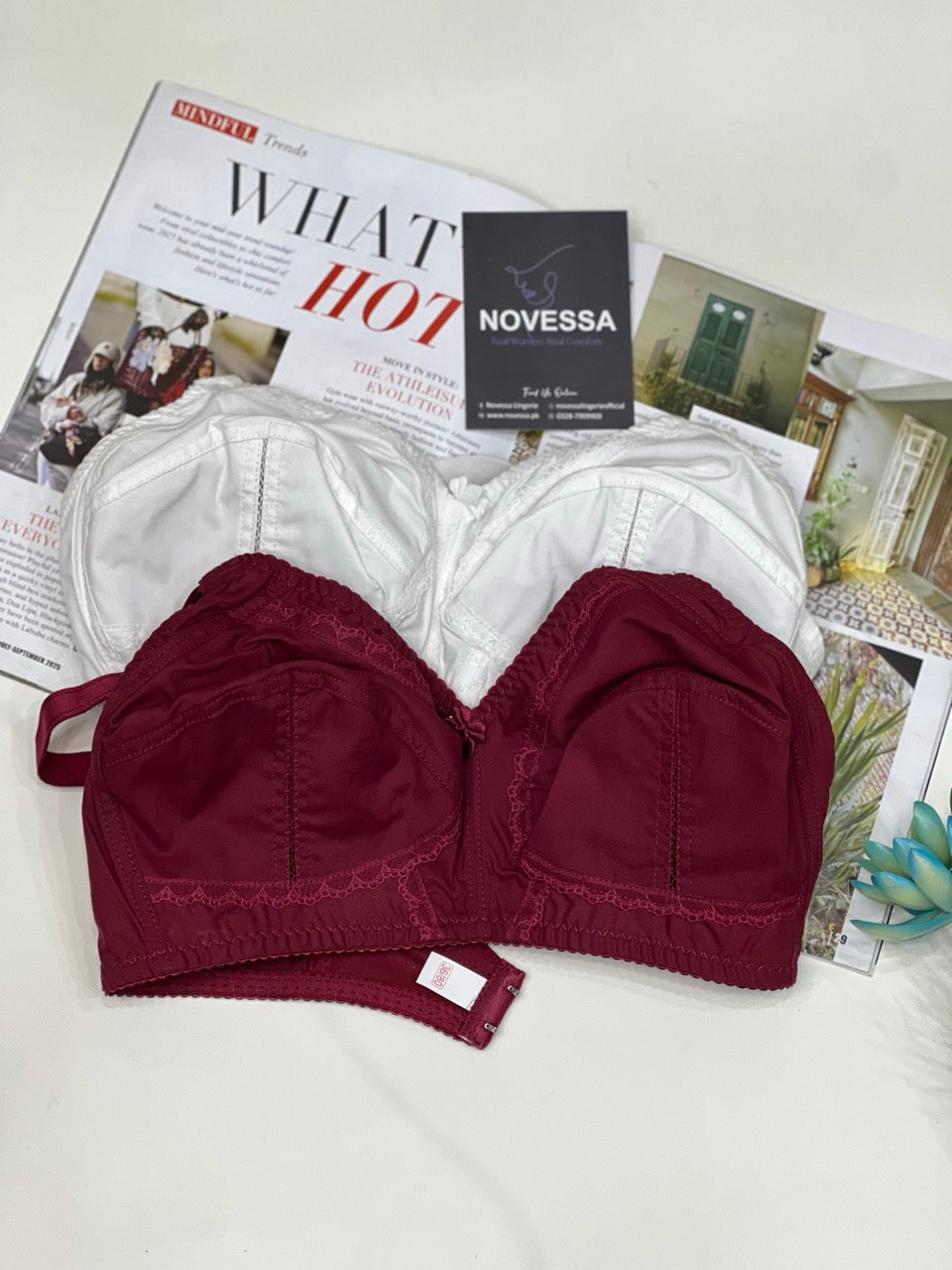 Elegant Lacy Non-Wired Everyday Bra