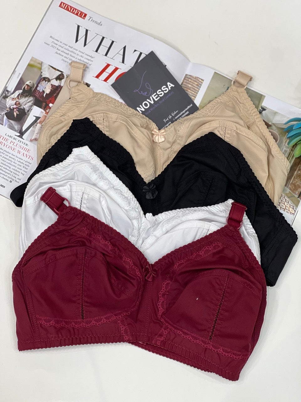 Elegant Lacy Non-Wired Everyday Bra