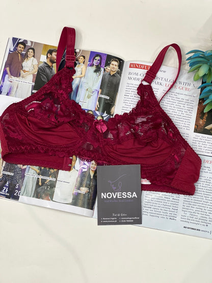 Classic Floral Lace Bra – Soft Lift & Everyday Elegance