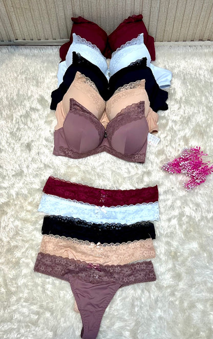 Luxury Lace Bra & Panty Set – Padded Comfort with Elegant Lace Design
