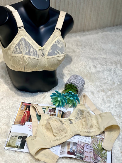 Novessa's Premium Full Coverage Bra