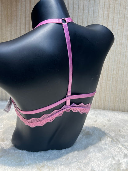 Pink Padded Bra with Lace & Triple Strap Back – Front Closure Push-Up Style